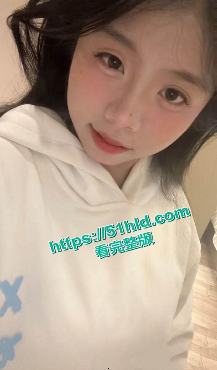 河南周口【胡邱瑜】网调视频曝光,乖乖女秒变骚母狗露脸摸奶,叫爸爸反差到极致!-1