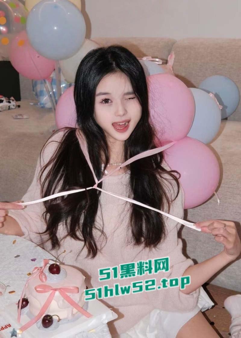 武汉音乐学院校花【吴川兰】与男友同居视频泄露，高颜值学生妹被抠穴指奸，性感翘臀被后入狂操！-2