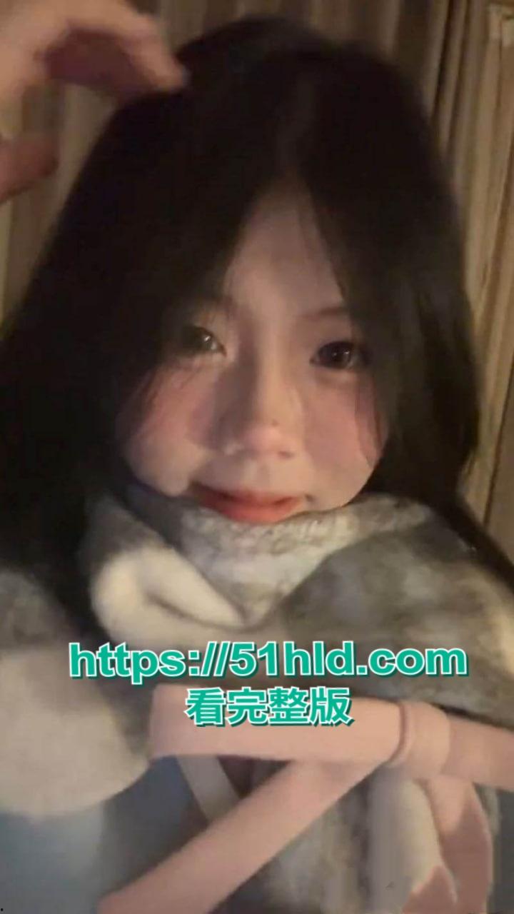 河南周口【胡邱瑜】网调视频曝光,乖乖女秒变骚母狗露脸摸奶,叫爸爸反差到极致!-2