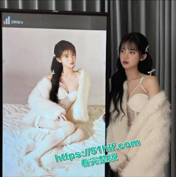 广西贺州市钟山县云端台球女助教【小玉】明知有家室，仍勾引上床出轨视频曝光！-4