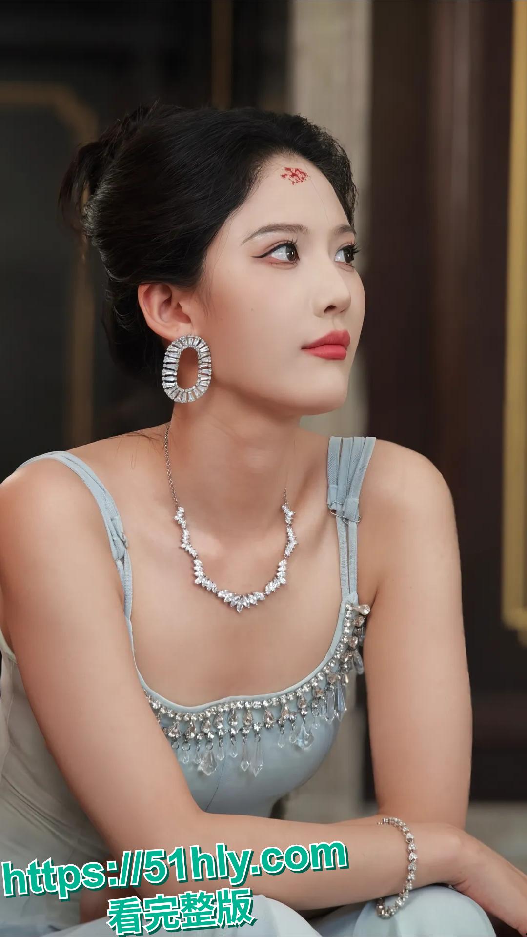 大瓜!王俊凯与经纪人杨柳不雅视频疑流出,七年纠葛藏多少秘密?-9