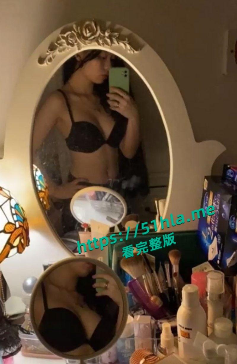 19岁纯欲女学生【幸运兔】白嫩翘乳蜜桃臀，手铐调教第一视角无套爆射，顶级炮架嫩穴被干得又红又肿！-2