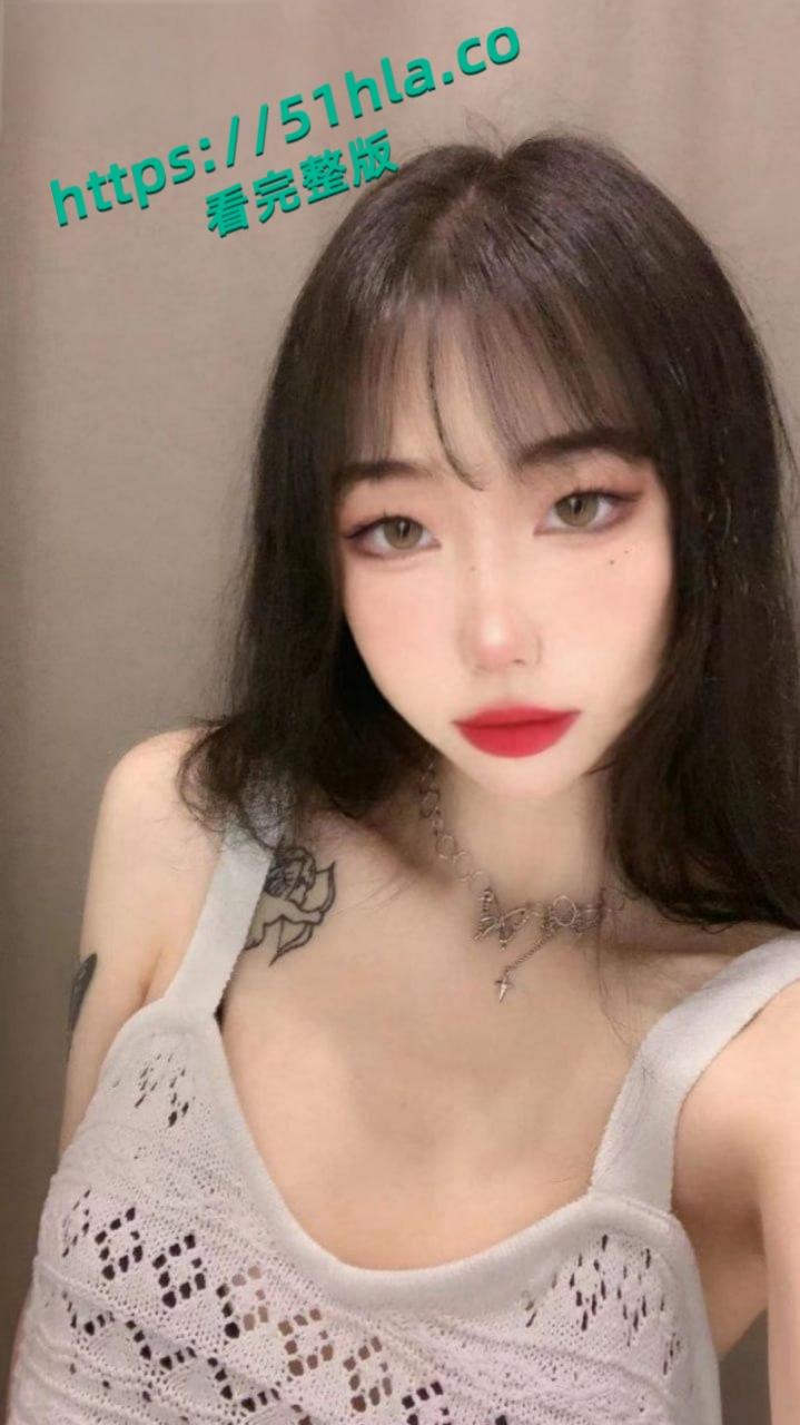 湖南长沙酒吧前台【李玉瑶】M属性爆棚痴迷多人运动,炮友前后夹击3P操出哭腔!-3