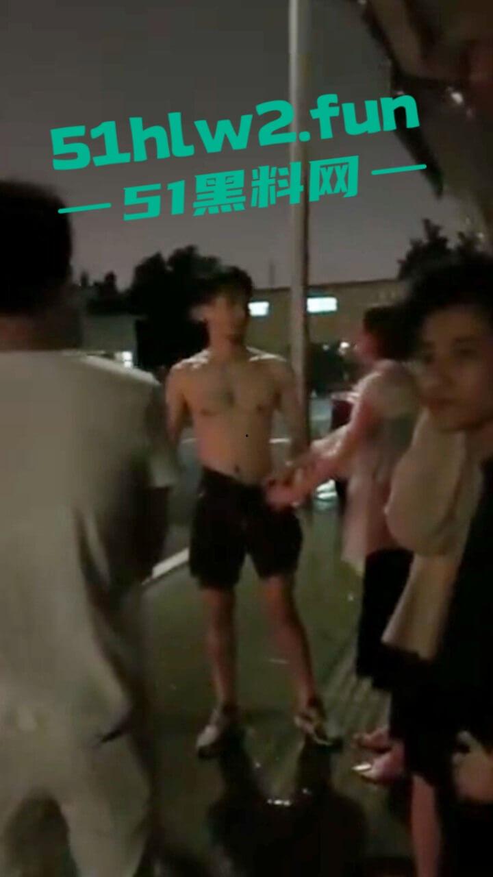 广东渣女开男友车装白富美出轨车震情人，男友用GPS找到当场抓住俩人奸情胆子是真大啊。-9