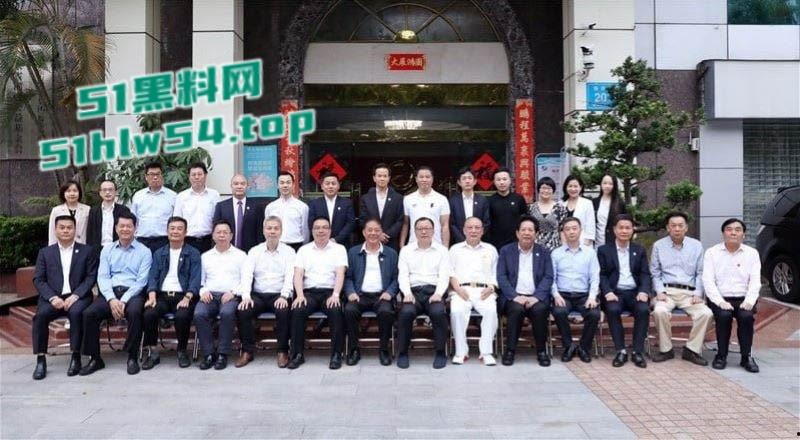 汕头潮阳自然局局长【欧镇武】KTV寻欢被老婆抓奸,后咬坏鸡巴事后竟报警,自投罗网被抓的事件!-2