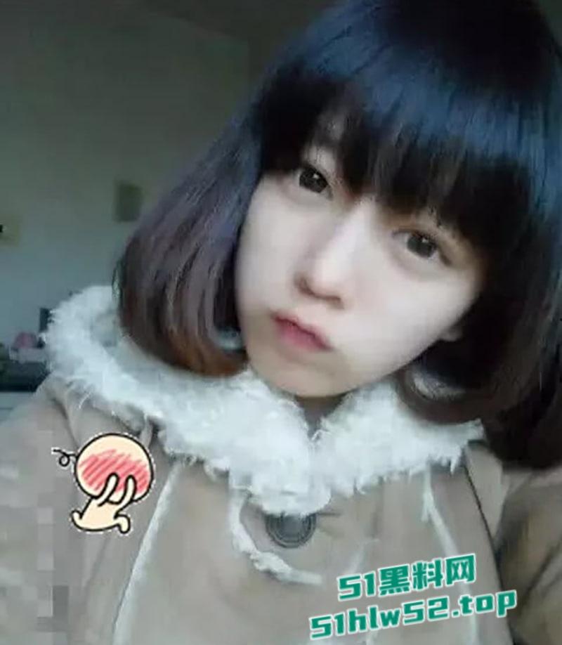 后续更新,抖音网红【呆妹儿小霸王】直播间回应曝光事件,多次强调不是自己却没证据自证,早期背刺【旭旭宝宝】更多黑料扒出!-5