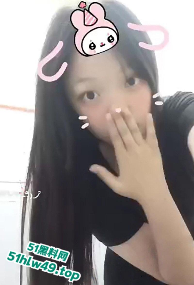 广东工业大学【方雅琴】马尾飘飘竟被金主调教成性奴母狗，揉着饱满大奶后入抽插淫叫不断！-5