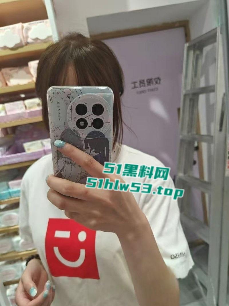 湖北咸宁崇阳县拜金女【徐然】背着男友出轨网恋奔现,惨遭假富二代爆操一顿后无情曝光!-2