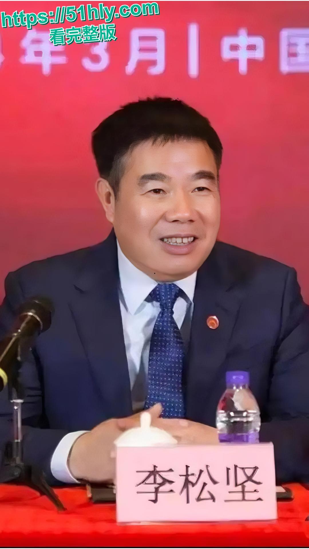 清华学霸李新野自杀式爆料家丑 父李松坚出轨与情人同居 导致家人感染肺结核 新书人妻约会指南教出轨合法性 让这个黑暗家族全部毁灭!-3