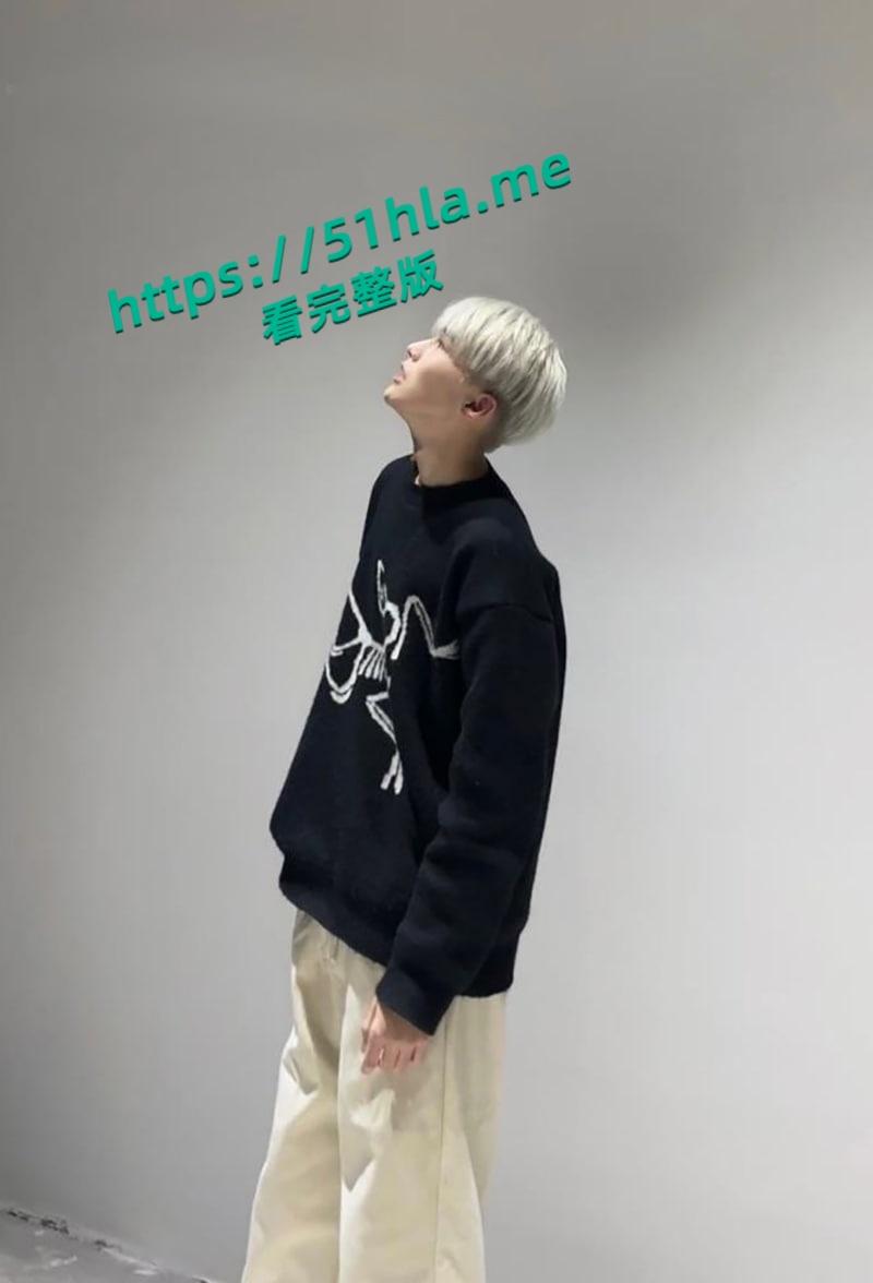 南京海王【徐闻】翻车记,自立假海归高知人设,三线并行钓富婆脚踏三船骗财骗色,PUA套路加性爱视频全曝光!-2