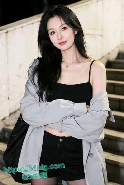 真人示范给女友剃私处阴毛，托尼老师手法娴熟，阴毛落下嫩穴光滑诱人，堪称教科书级示范-2