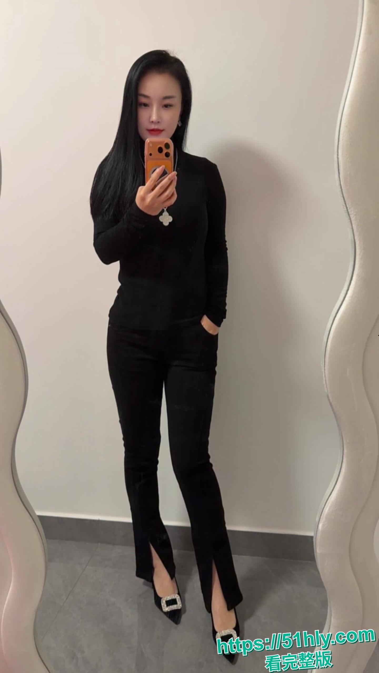 前美团总监陶子婚内偷情男模 豪掷百万在夜店只为买开心 自己却欠债240万成老赖 被丈夫全网曝光做爱视频疯传-2