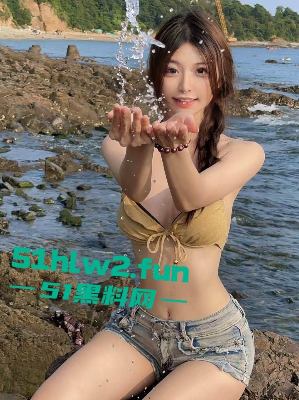 顶级身材翘臀尤物，福利姬【陈妮妮】抖音百万粉网红绝美颜值逆天酮体，白嫩的大屁股真是迷死人了。-3