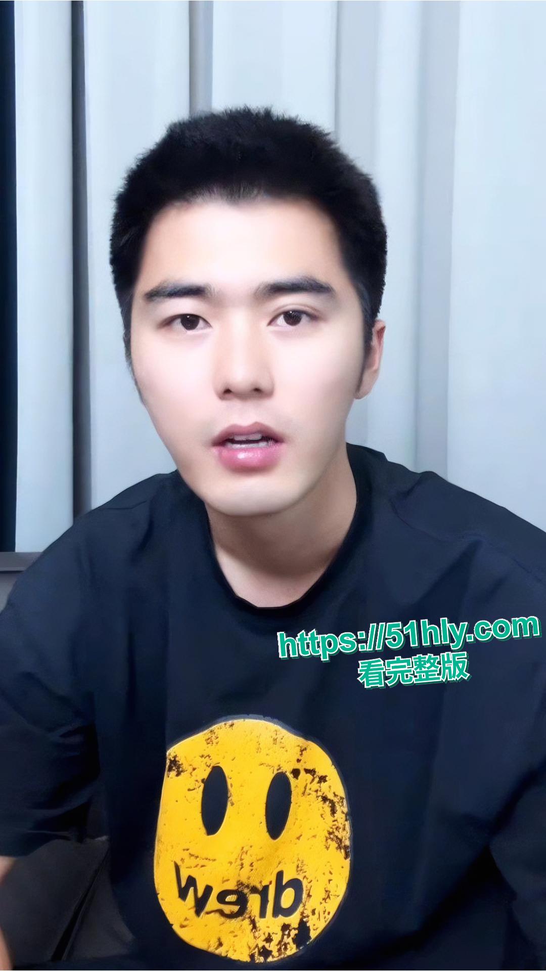 新晋小鲜肉男星 刘奕畅 黑料曝光 强迫妹子陪酒遭拒后 竟多人轮番对其围殴 被网友报复扒出约炮视频！-4