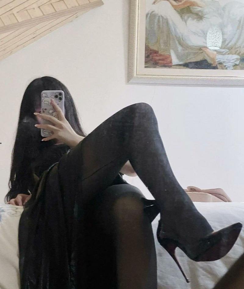 劲爆!【广东】小米汽车销售为业绩陪睡客户, 行业内卷逼得销售妹子大展奇技，疯狂内幕全曝光!-2