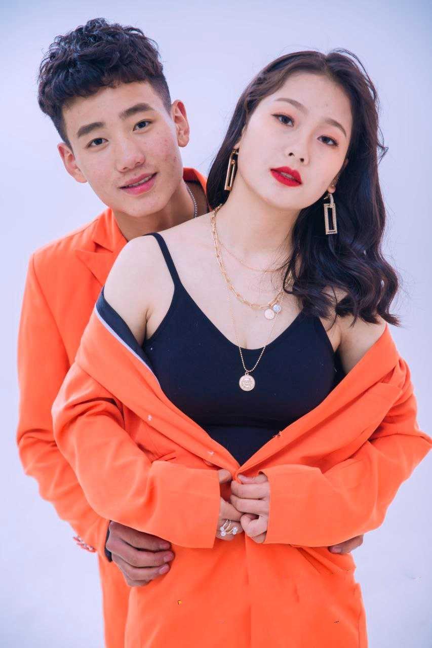 安徽人妻张芸琪与老公自拍做爱泄密流出  硕大的奶子 潮湿的嫩穴 两人真是瘾大 怀孕期间甜蜜啪啪真是恩爱会玩-3