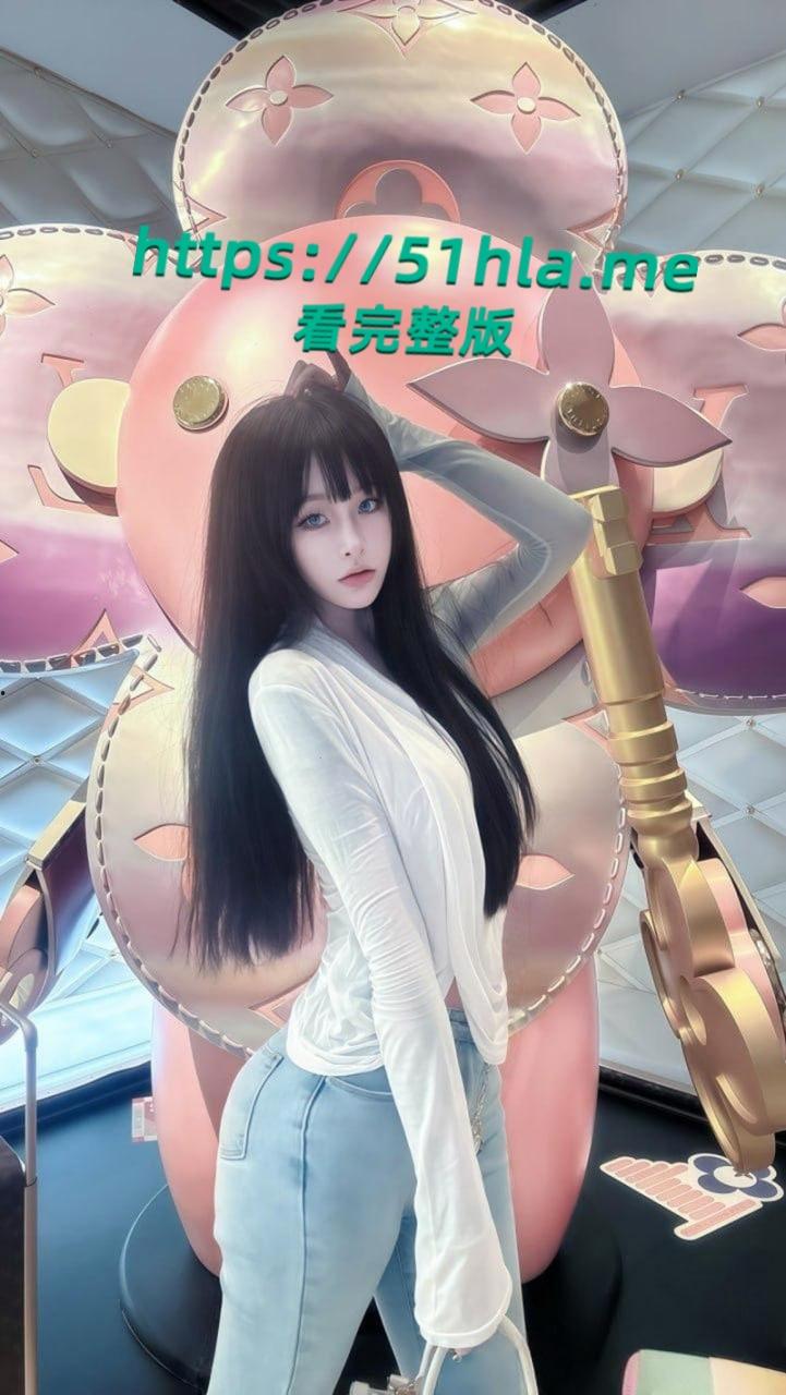 抖音极品网红【九条南无】7月最新福利视频被曝光，娴熟玩转吸奶器，多种道具插逼自慰视觉冲击力拉满！-4