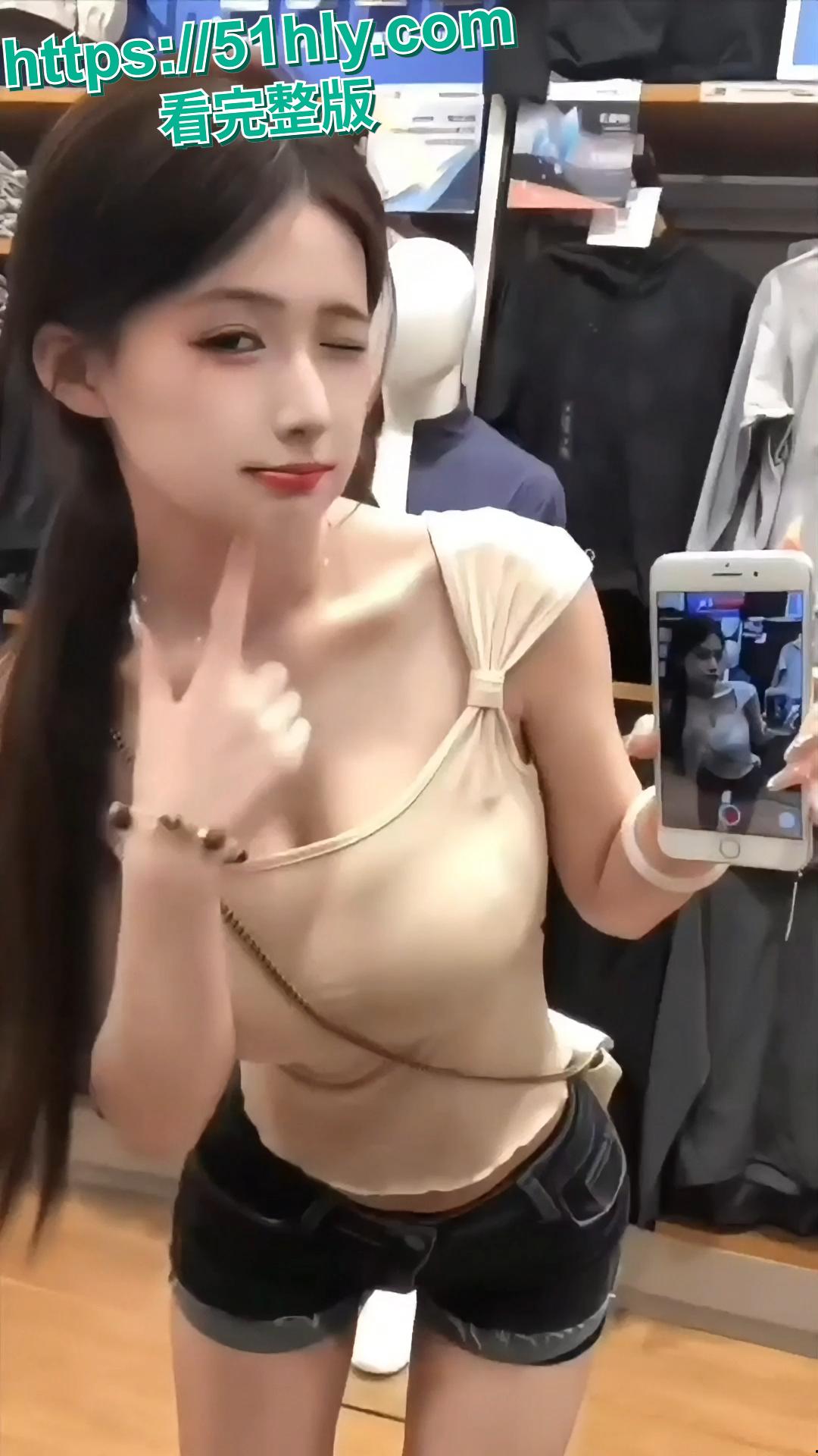 成都商学院校花李昊假期打工勾引服装店老板火爆性爱视频流出 超高颜值 极品身材 粉嫩小穴被爆操 口爆吃精 女神秒变母狗-3