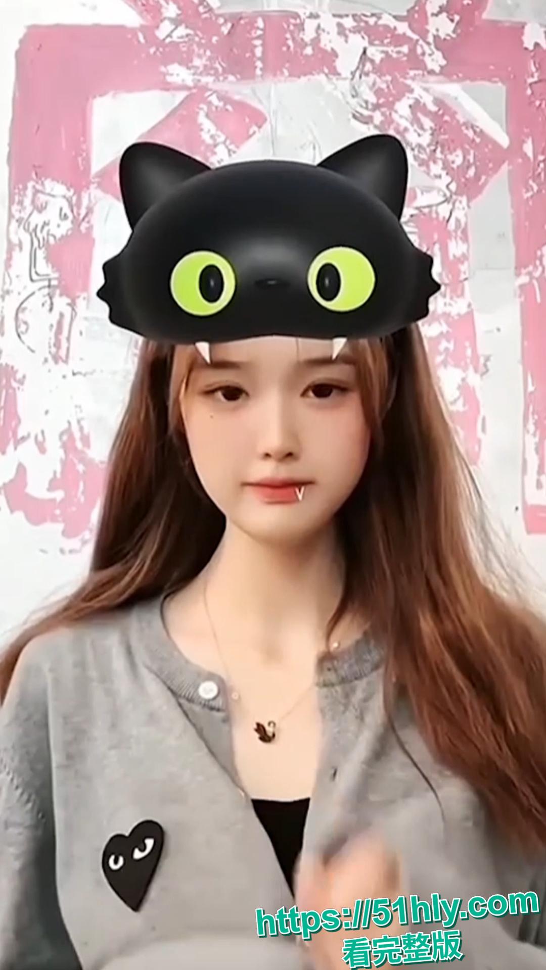 山西太原学院宋漫如被曝做黄播 激情自慰视频传遍全校当场社死-2