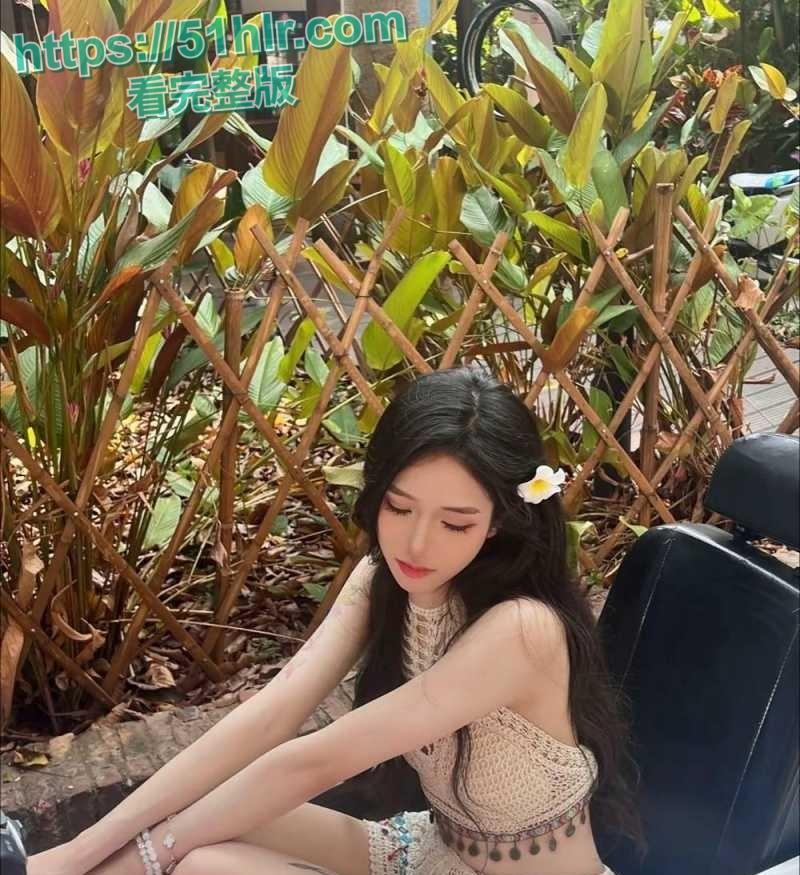 抖音网红【李思悦】的桃色风波！颜值身材超诱人，穿性感黑丝化身骚妹母狗，快感无限，高潮迭起-3