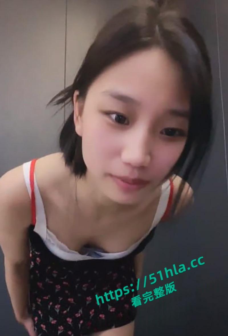 校花级清纯网黄【是雪儿吖】性爱直播合集,无套做爱自慰喷尿,粉丝点单她全玩,完美露脸花式做爱!-4