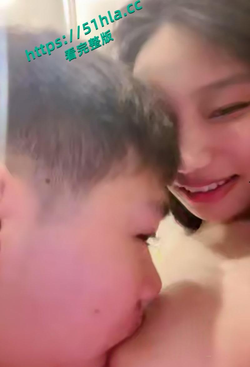 校花级清纯网黄【是雪儿吖】性爱直播合集,无套做爱自慰喷尿,粉丝点单她全玩,完美露脸花式做爱!-10