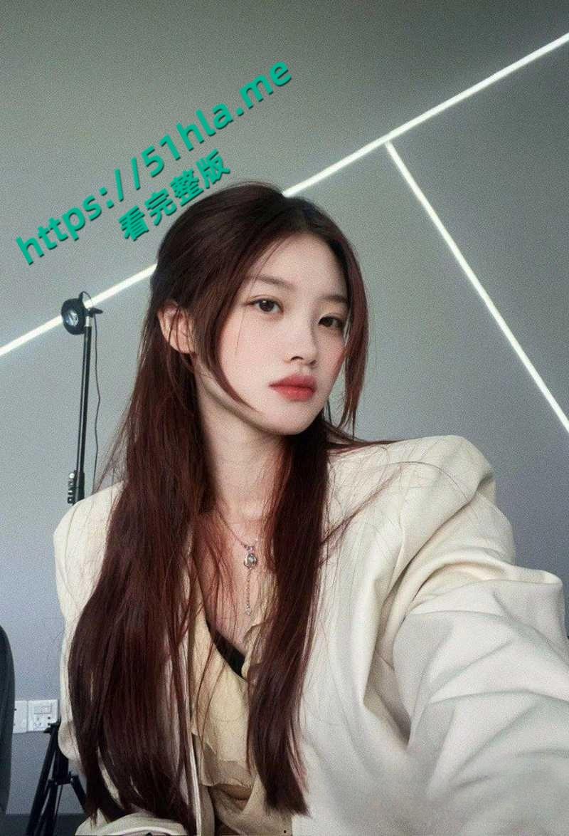 北大超美高财女不雅视频流出,气质女神被男友花式开发小骚穴,露脸口交无套内射玩法超淫!-2