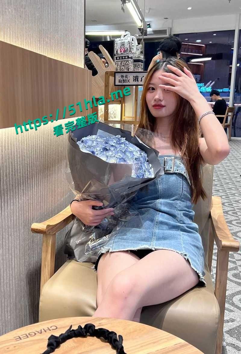 北大超美高财女不雅视频流出,气质女神被男友花式开发小骚穴,露脸口交无套内射玩法超淫!-5