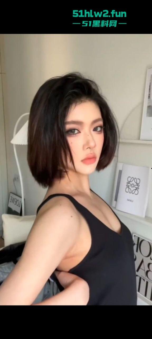 杭州人妻【周筱雪】极品身材翘臀尤物背着老公网上偷情，就喜欢被大屌爆操的感觉。-4