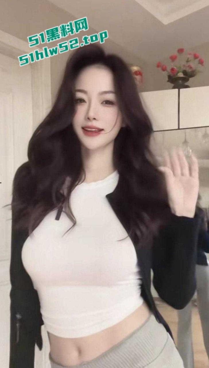 抖音28万粉网红【史迪西】金主重金裸聊自慰视频流出，蝎子纹身自带实锤认证！-8