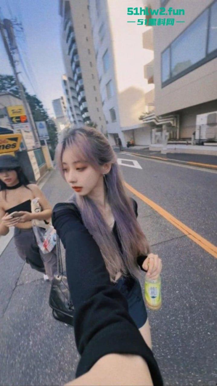 西安Kpop女团成员【刘嘉欣】下海做伴游5天3W，大量不雅视频与身份信息被曝光，完美身材天生的极品炮架。-3