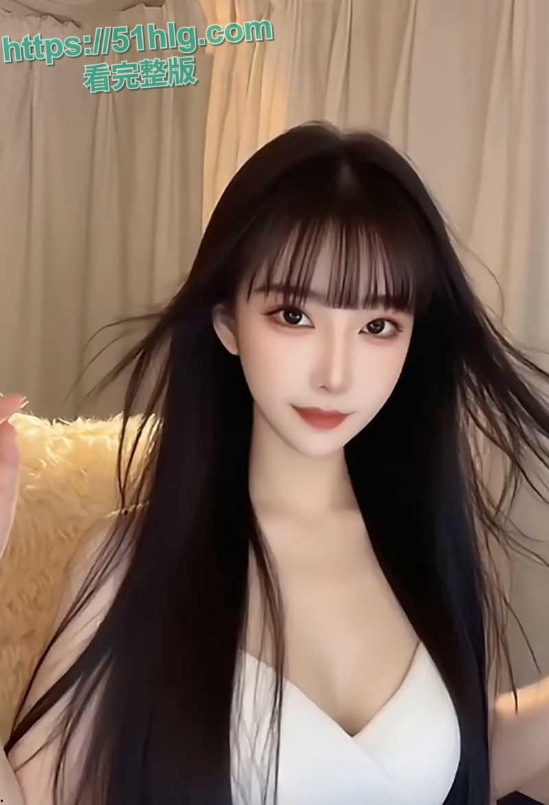 抖音极品网红【鱼乐呀】与榜一大哥私拍视频流出  完美露脸 极品身材 美乳嫩穴 道具插逼 情趣比基尼造型超撩人-2