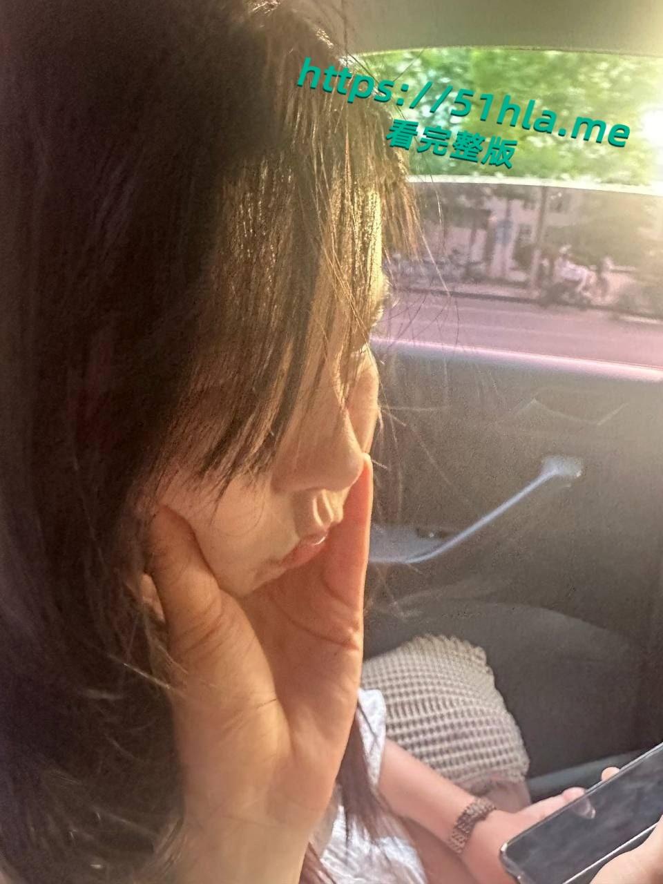 极品妹妹被包养流出,各种情趣装户外楼梯间野战,骚气十足不愧是伺候金主的尤物太专业了!-2