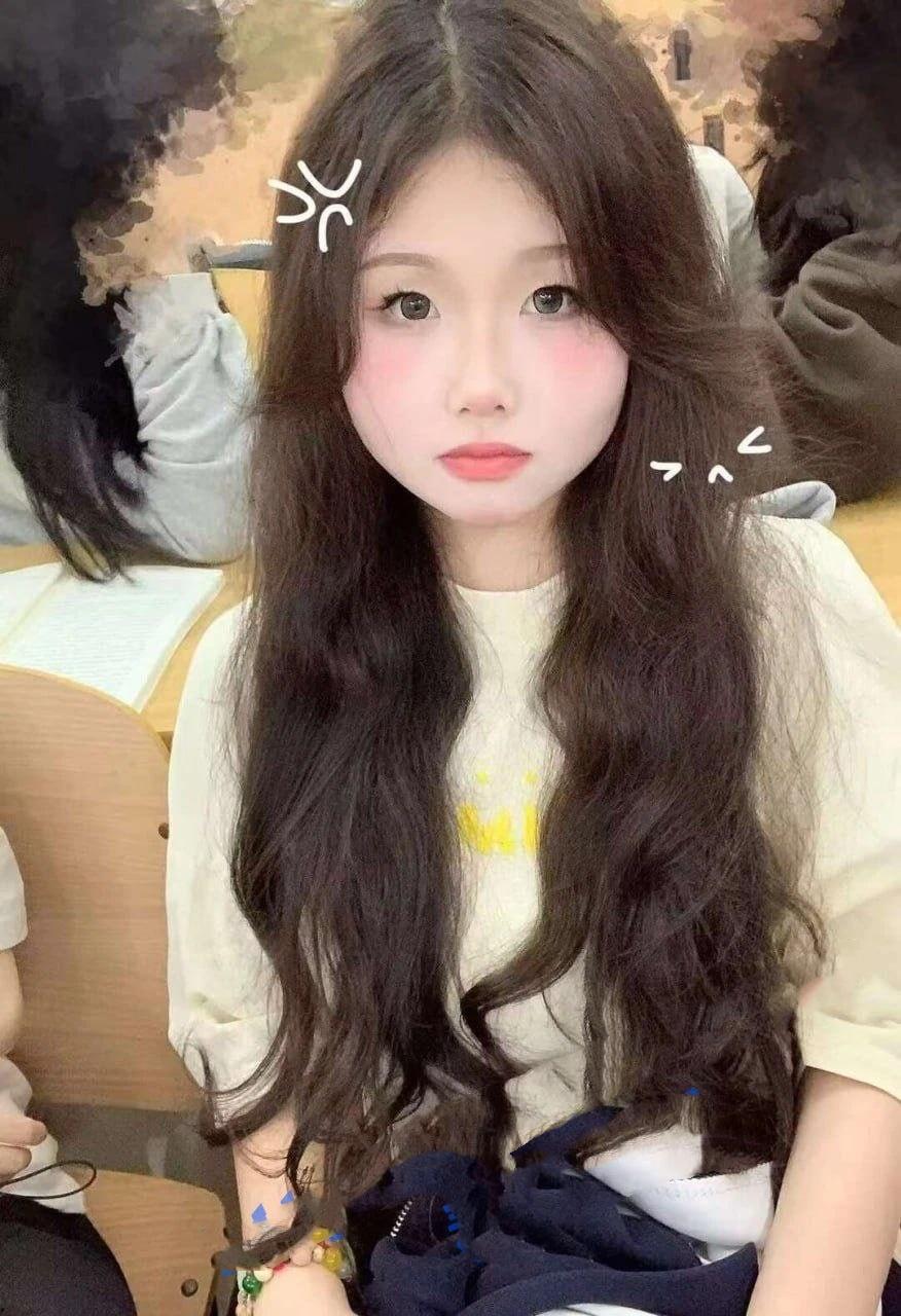 湖北大学生梁玉莉被金主包养调教视频流出 乖巧懵懂 巨乳肥臀 淫水超多 被金主肆意爆操 反差婊魅力实足-1