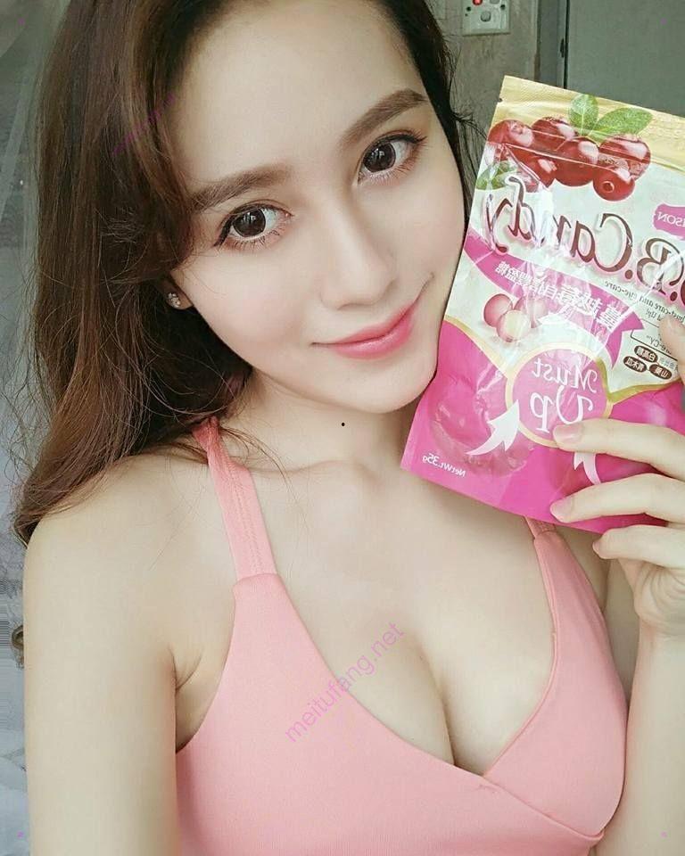 香港小姐蘭妮与金主裸聊做爱视频流出 颜值高,身材好,光听叫声就可射 再美的尤物也难逃资本的调教-4