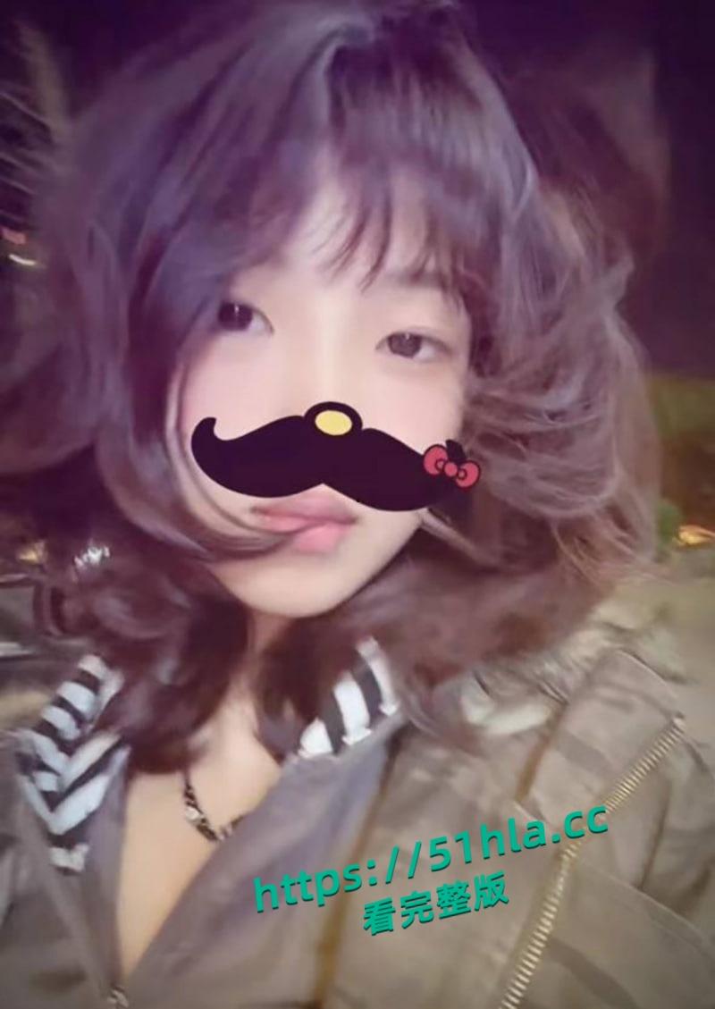 湖南软件技术职业技术大学【李思瑾】脚踏三只船翻车,网络聊骚约炮奔现男网友视频被曝光!-2