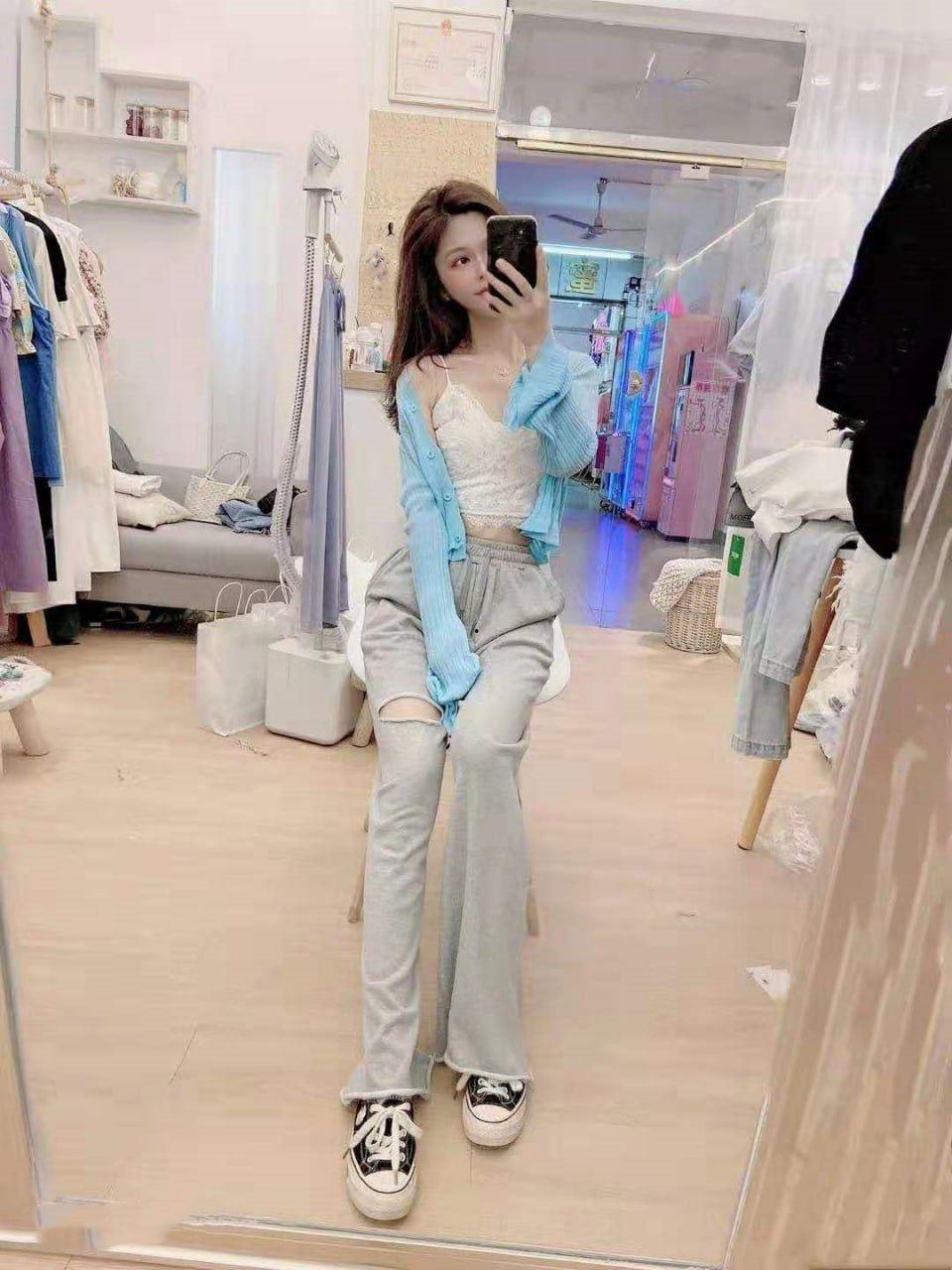 广东省河源市人妻胡玉梅出轨视频被情夫曝光  贤妻良母与放荡母狗无缝衔接 身材一流 那淫荡的呻吟是不知道是有多饥渴-2