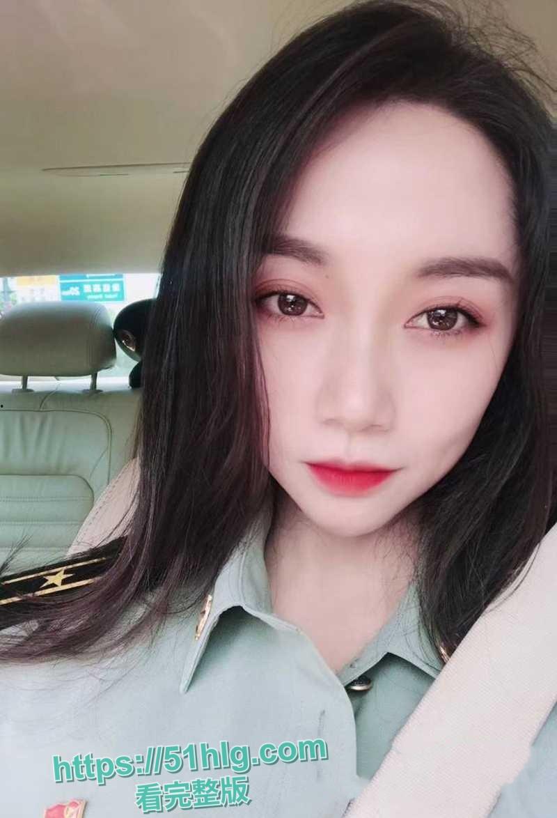 重庆美女党员干部【徐艳霞】的上位之路！舔功惊人的官场肉便器，无套爆操快感连连，爽到顏射吞精-2