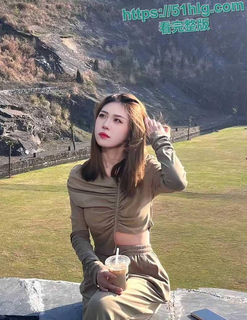 【天津】女总监【催丽丽】陪老板出差醉酒被性侵视频流出 主动配合被操被判工伤引发热议  表情沉醉 淫叫勾人-1