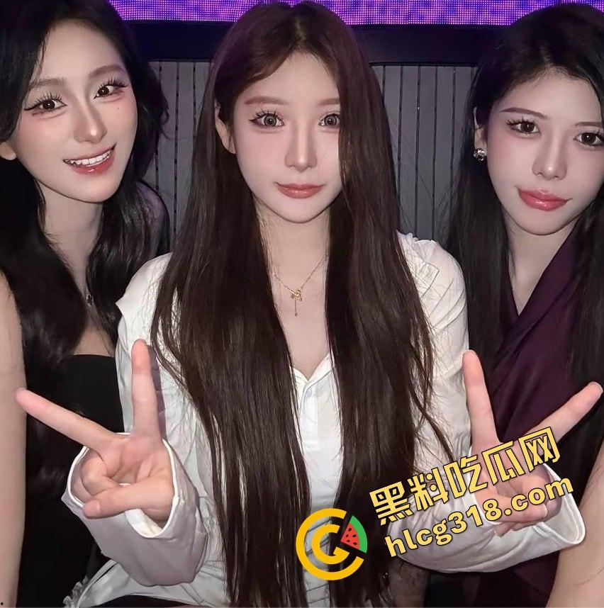 抖音网红『墨心纹画』天津纹身哥往牛子里嵌十几颗珠子,活体狼牙棒爆操婊子爽到嗷嗷叫全程曝光!-3