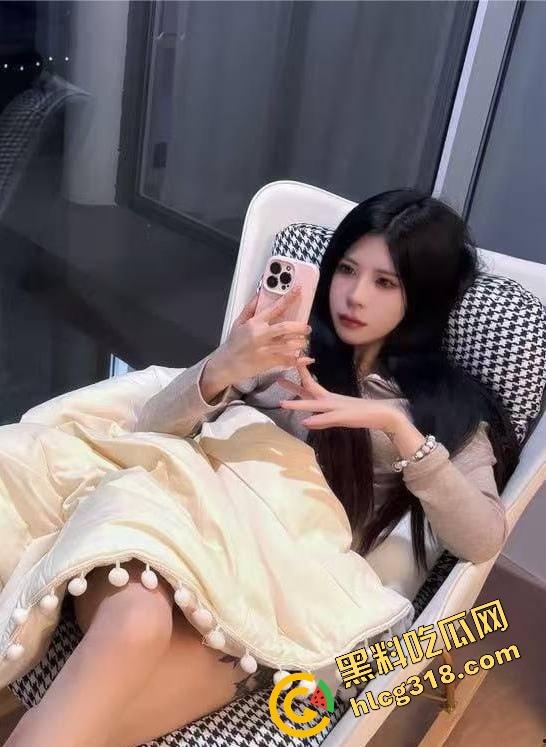 抖音网红『墨心纹画』天津纹身哥往牛子里嵌十几颗珠子,活体狼牙棒爆操婊子爽到嗷嗷叫全程曝光!-5