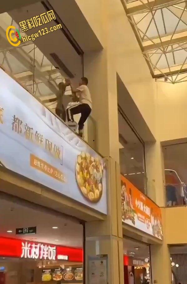 邯郸三中学生考550分，母亲不兑现承诺还动手，悲剧跳楼引发热议 !-3