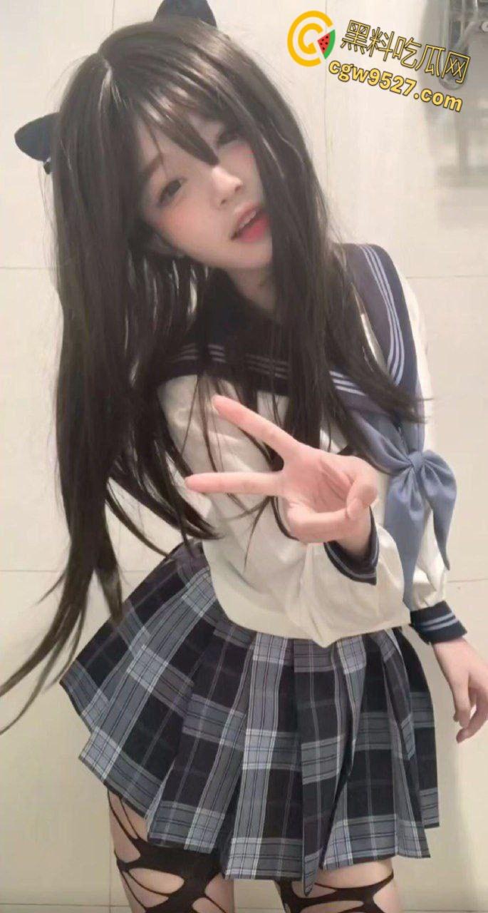 吉林大学母狗【王靖玥】，外表清纯生人勿近，实则内心饥渴难耐，每次放假都迫不及待约炮 ！-5