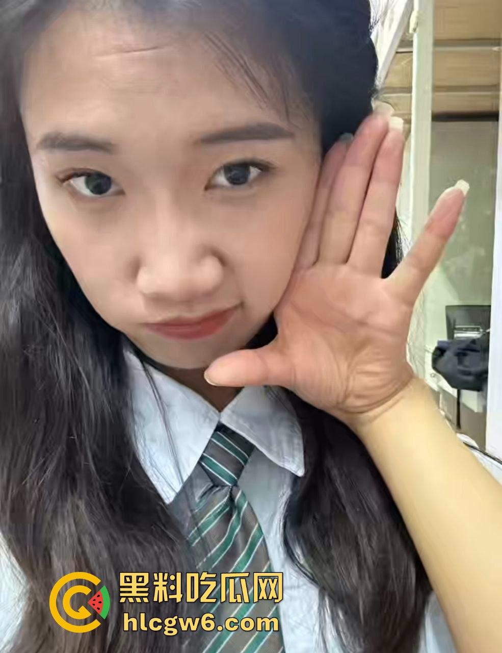 浙江温州老哥和二婚小娇妻性福日常曝光，姿势全解锁，小娇妻满足一切癖好，老哥感叹健身才能让你天天干到爽！-4