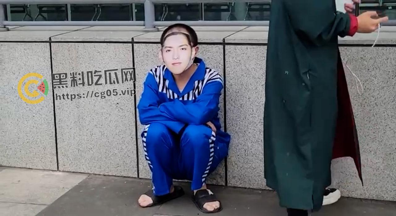 济南幻樱漫展投毒事件！多人在漫展收到免费赠送的零食中发现刀片 药丸等异物 附上相关报道以及漫展骚货视频-13