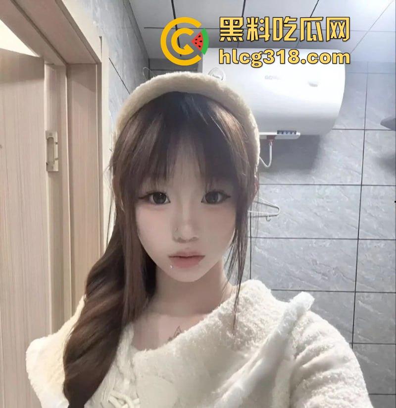 抖音巨乳网红【小姜姜】福利视频曝光！童颜爆乳极致反差 有钱人的玩物！-5