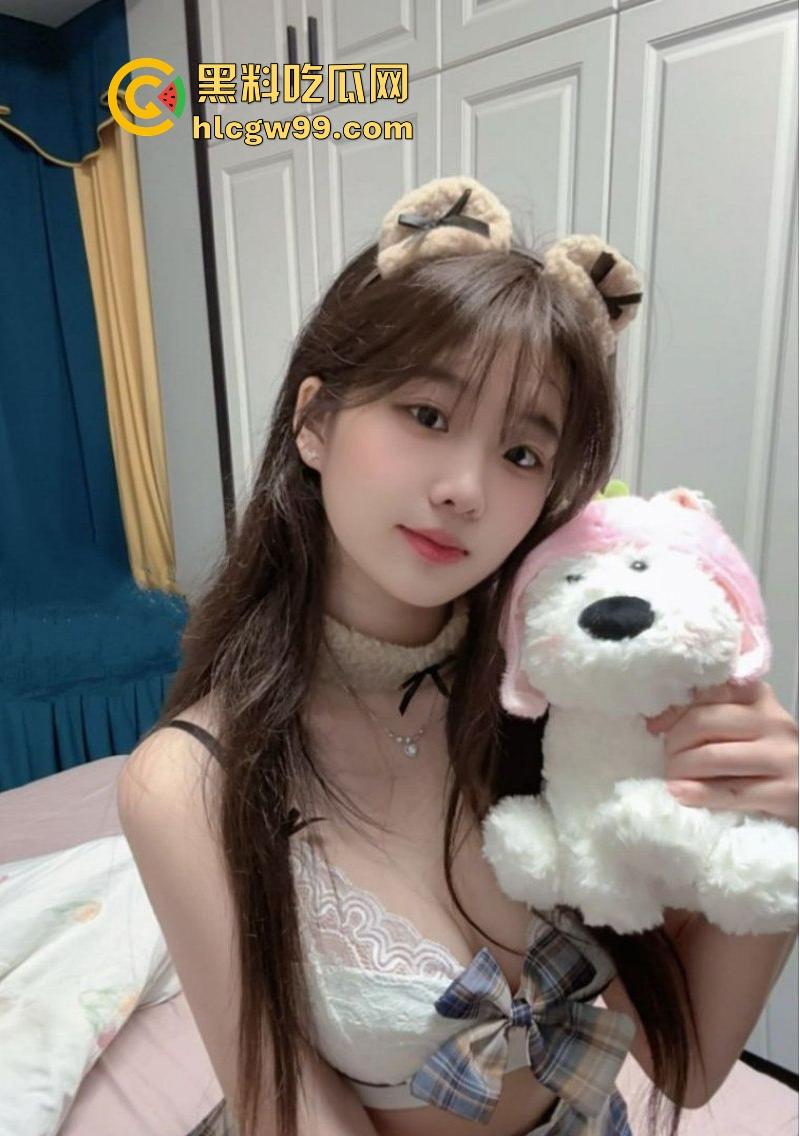 北京华东交大学极品大一萌妹【唐伊】约炮体育生被偷拍,跪舔足交画面刺激,很有撸点!-1