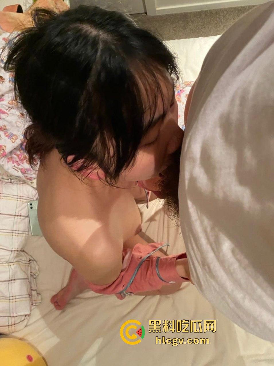 校花『李思思』娇小白虎视频外泄，青海艺术学院一夜爆红！淫像销魂这实力直接进传媒了吧？-14