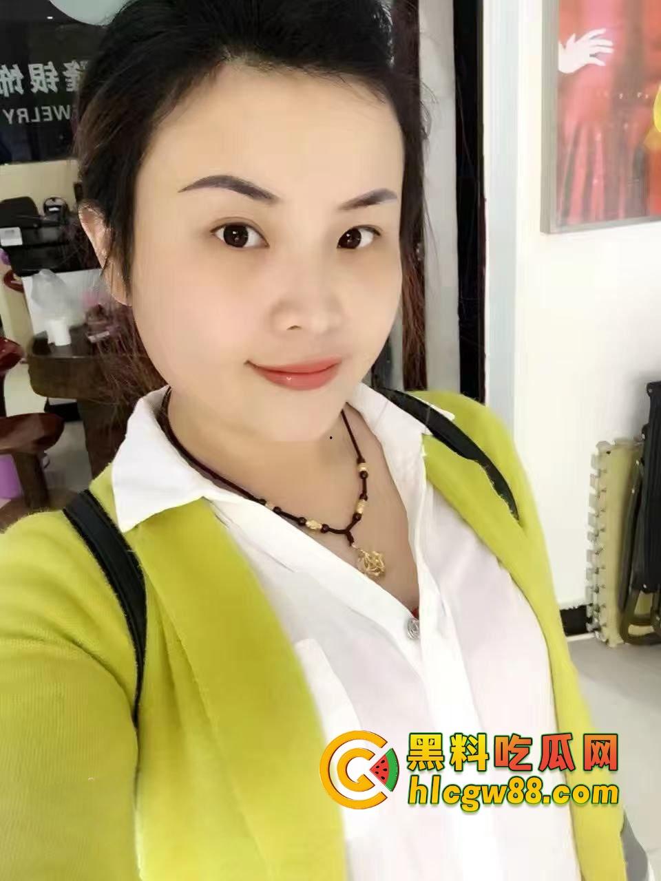 福建安溪清逸茶馆老板娘,牌桌下是茶道高手,床上是骚浪宗师,连老头都拿捏得死死的!-9