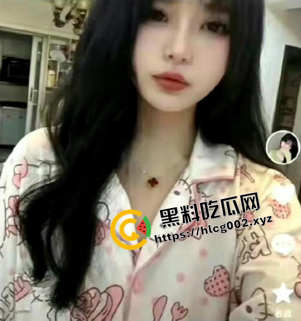 肥猫事件新当事人出现自证  谭竹被曝曾在KTV坐台 出台视频被大哥流出 果然是鸡出身的臭婊子-9